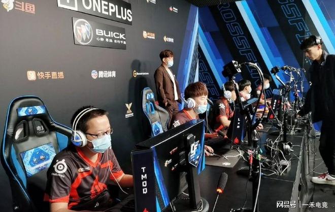 华体会官方网站